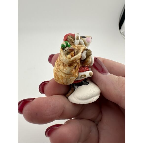 Wee Forest Folk "Santa Mouse" M-043 AP 1980 Mouse with Toy Bag Retired - Picture 3 of 8